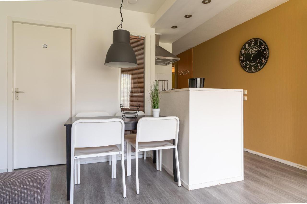 Appartement De Kompaan, Resort Amelander Kaap هولوم المظهر الخارجي الصورة